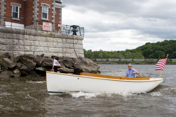 electric launch - electric boat motor