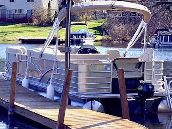 electric pontoon boat